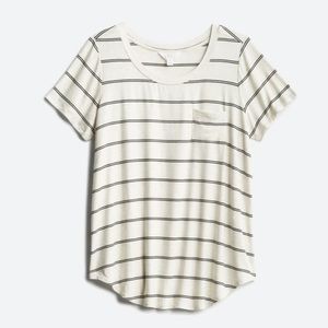 Market & Spruce pocket tee
